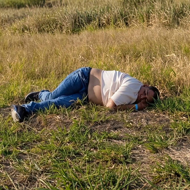 Buscan a los familiares de un hombre encontrado sin documentos y en estado delicado en San Cristóbal