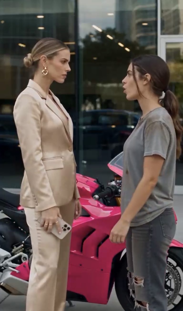 La dueña de la Ducati: la humilló sin saber que era la verdadera propietaria