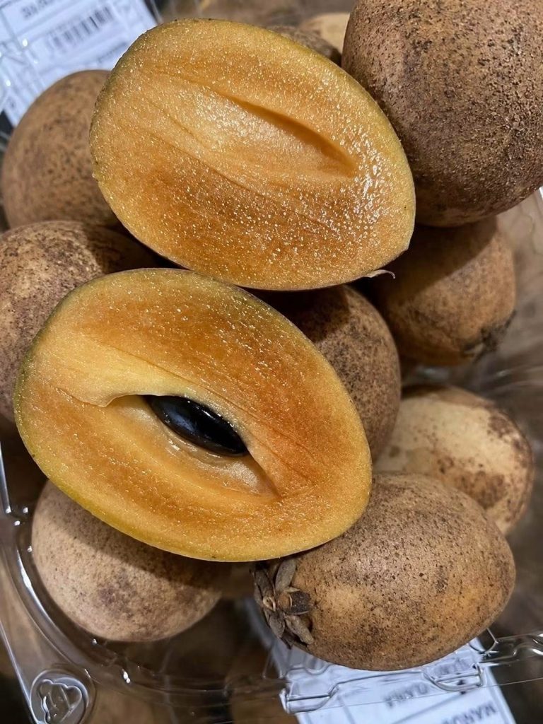 Chicozapote: la fruta tropical rica en fibra que puede favorecer la digestión